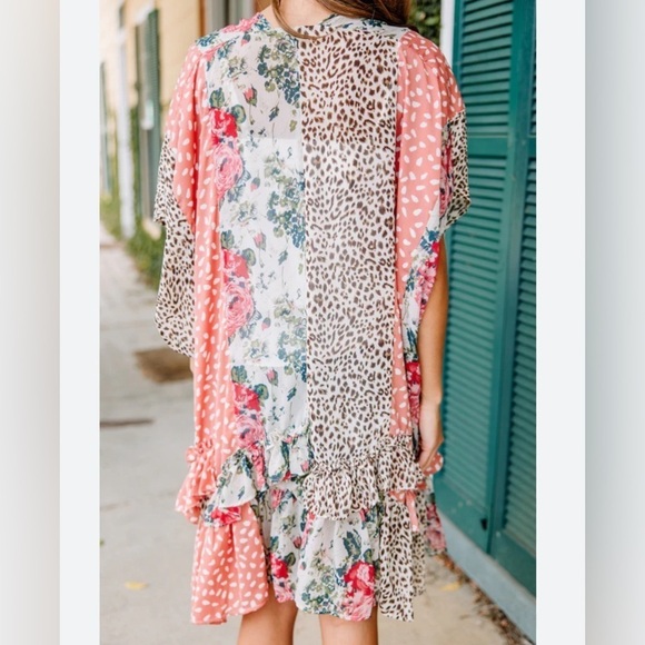 Umgee Floral Animal Print Ruffled Kimono M/L - Picture 2 of 6